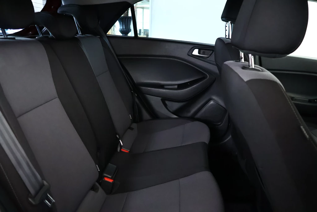 Hyundai i20 – foto 14