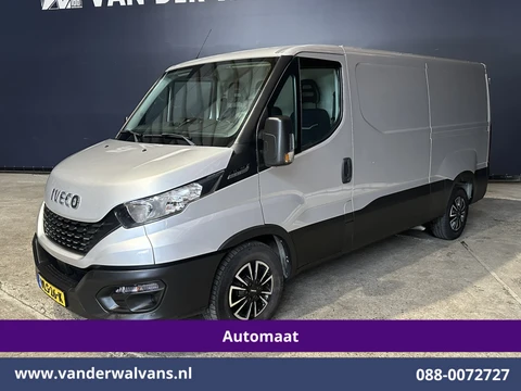 Iveco Daily 35S16V 157pk Automaat 3500kg Trekhaak L2H1 Euro6 Airco | Camera | Navigatie | LM Velgen Cruisecontrol, Bijrijdersbank