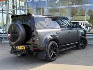 Land Rover Defender – thumbnail 4