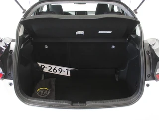 Toyota Yaris – thumbnail 14