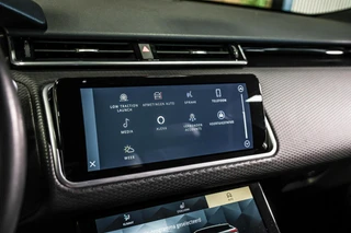 Land Rover Range Rover Velar – thumbnail 36