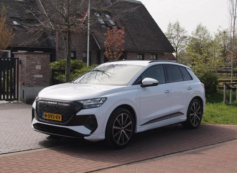 Audi Q4 e-tron 40 S edition 77 kWh | SOH 93% | S-Line | Head-Up Display | Camera | ACC | Apple Carplay |