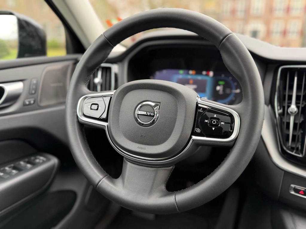 Volvo XC60 – foto 18