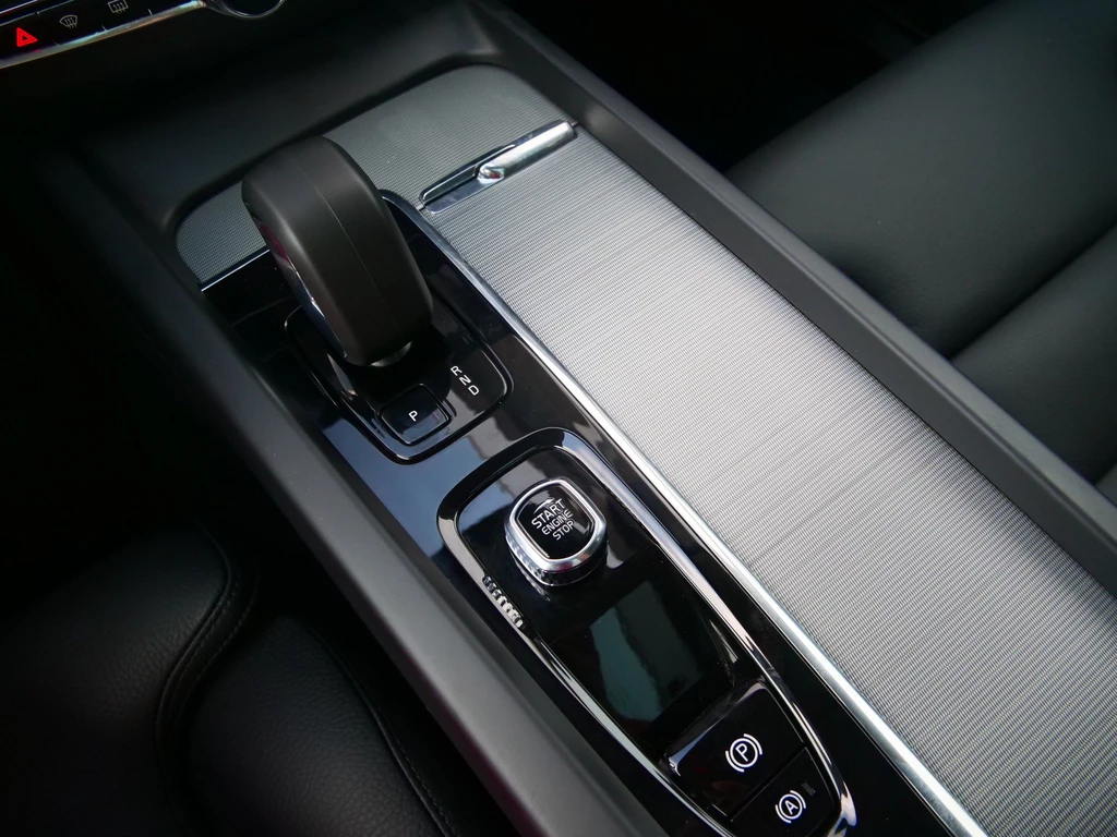 Volvo XC60 – foto 18