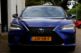 Lexus ES – thumbnail 18