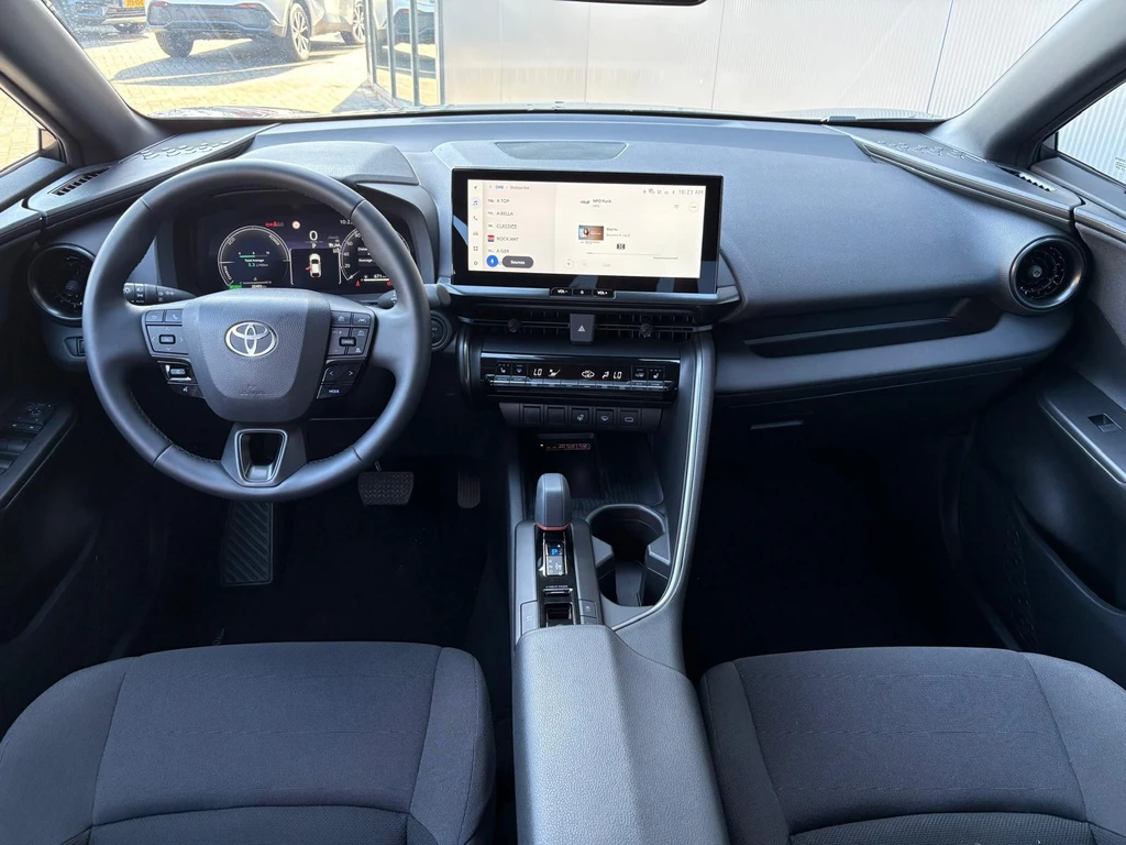 Toyota C-HR – foto 11
