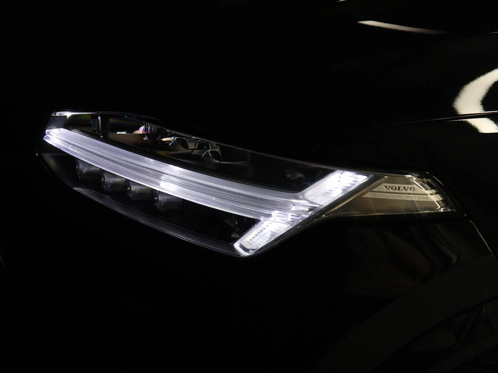 Volvo XC90 – foto 29