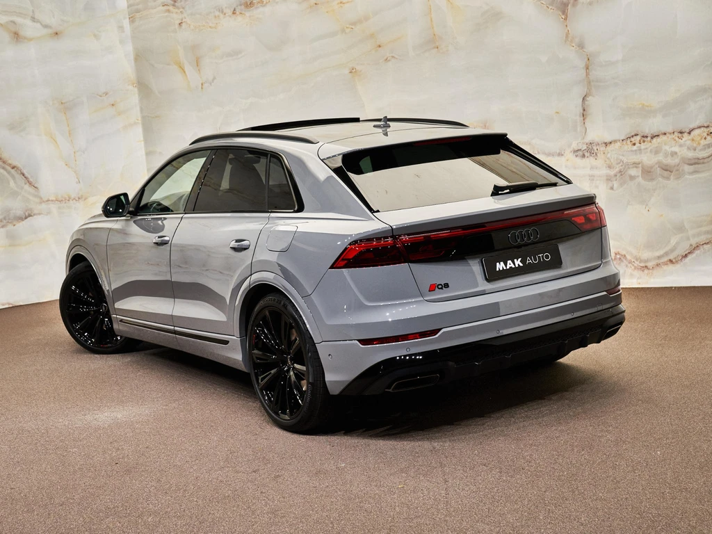 Audi Q8 – foto 7