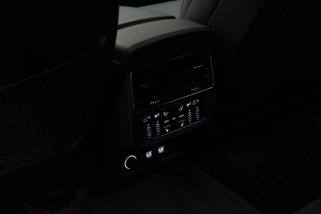 Audi Q8 – foto 14