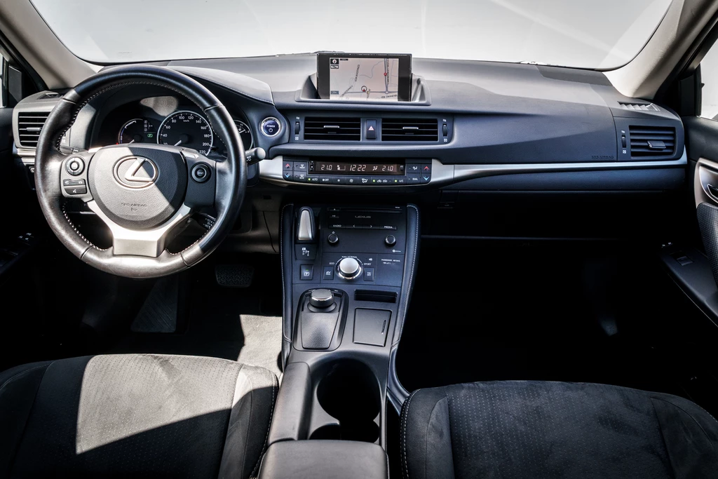 Lexus CT – foto 23