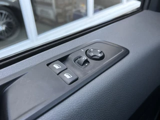 Opel Vivaro – thumbnail 21