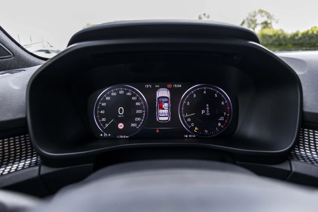 Volvo XC40 – foto 12