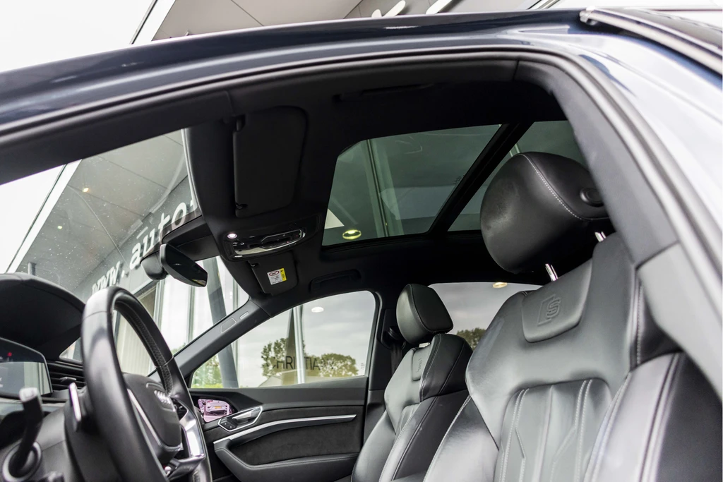 Audi e-tron – foto 16