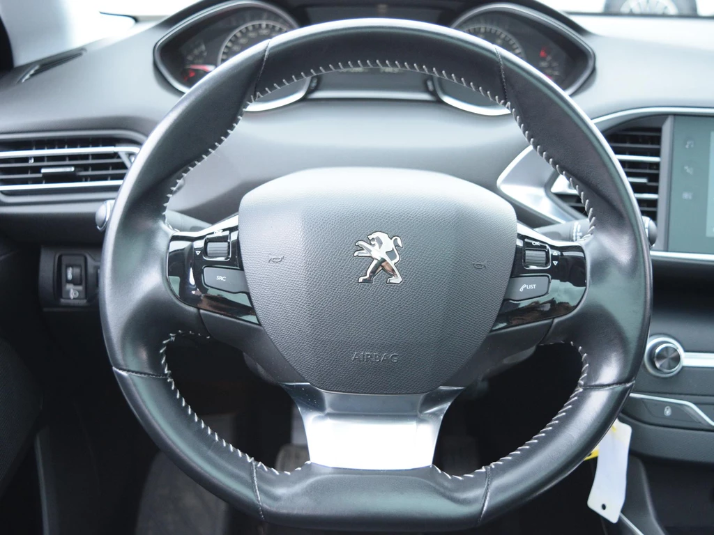 Peugeot 308 – foto 11