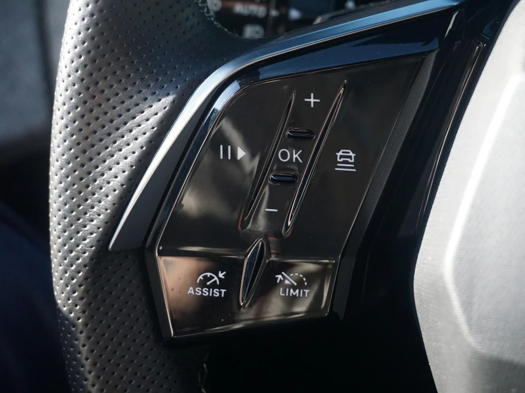 Peugeot e-3008 – foto 19