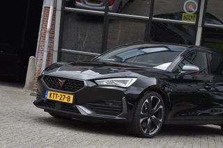 CUPRA Leon Sportstourer – thumbnail 2