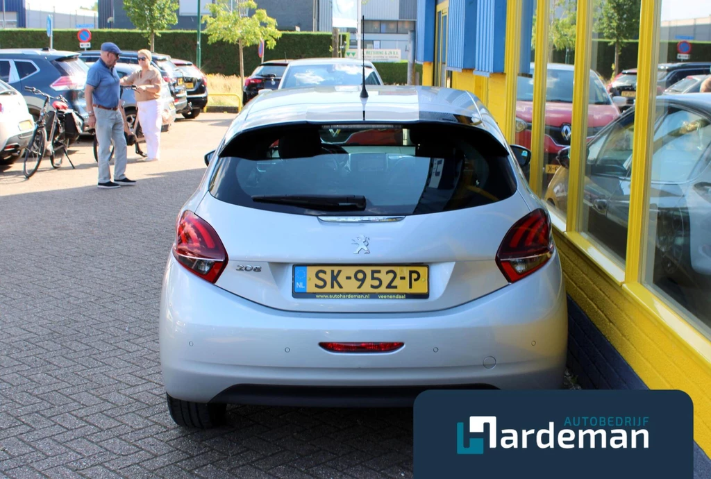 Peugeot 208 – foto 4