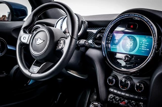 MINI Cooper Cabrio – thumbnail 12