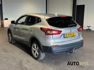 Nissan QASHQAI – thumbnail 2