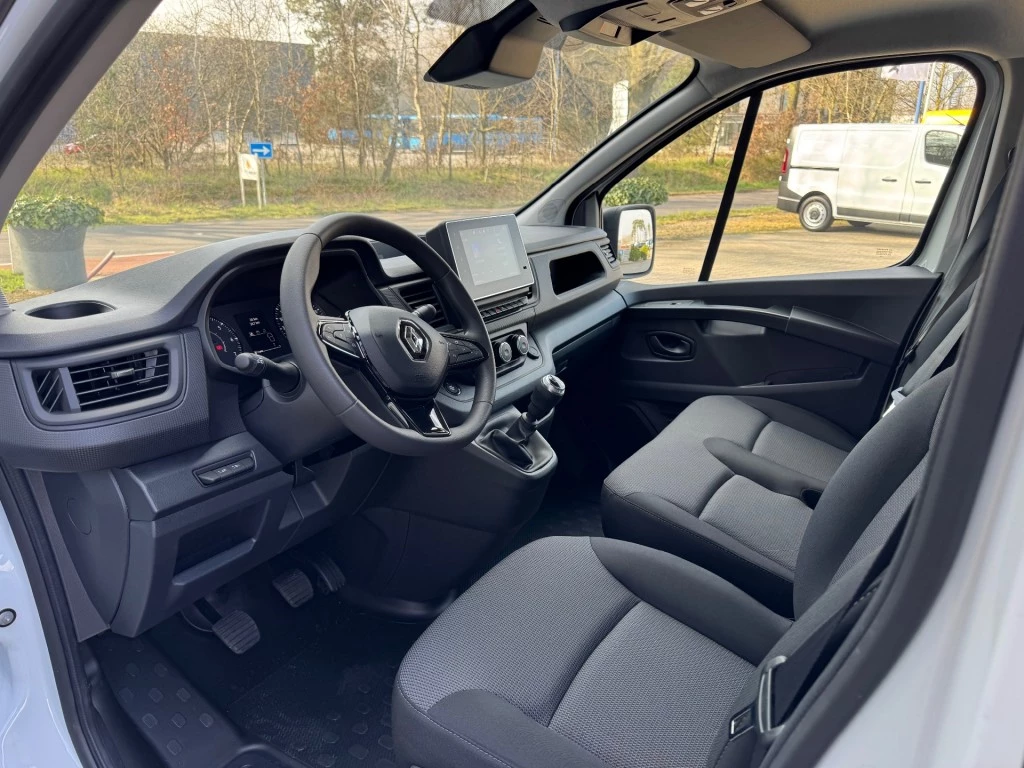 Renault Trafic – foto 22