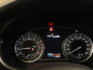 Suzuki Vitara – thumbnail 30