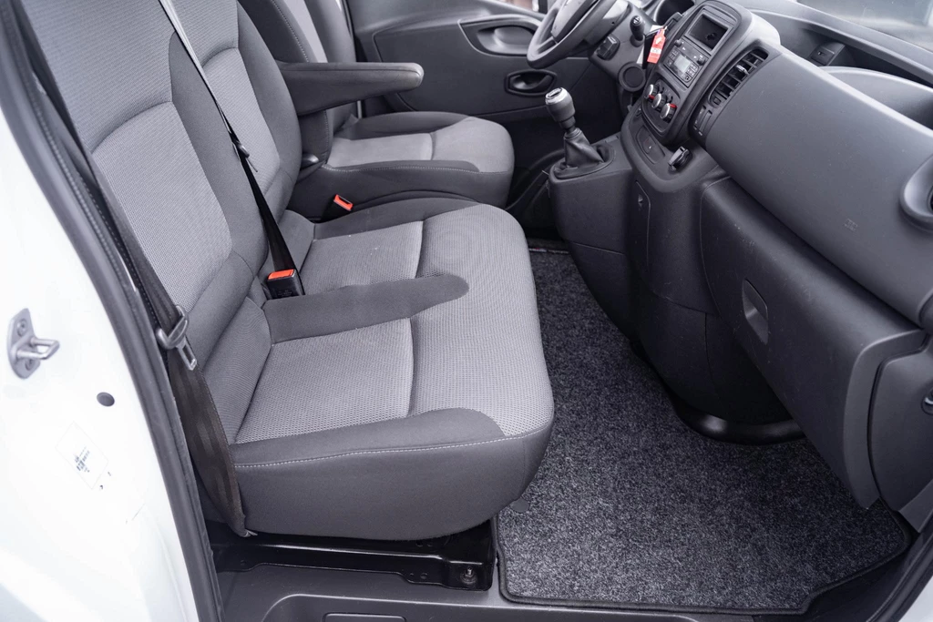 Renault Trafic – foto 24