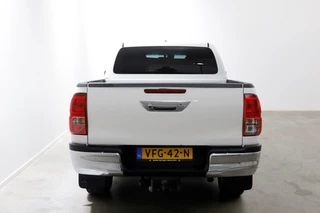 Toyota Hilux – thumbnail 5
