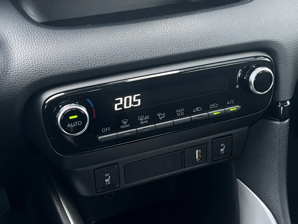 Toyota Yaris – foto 21