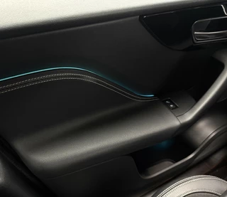 Jaguar F-PACE – thumbnail 17