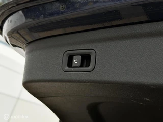 Mercedes-Benz GLE – thumbnail 12