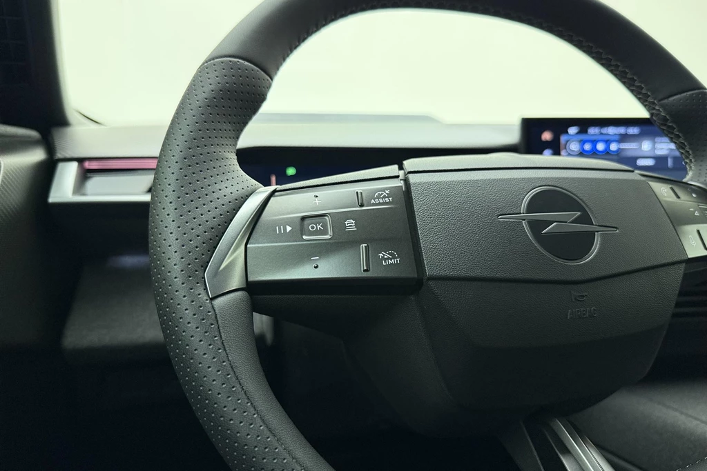 Opel Grandland – foto 21