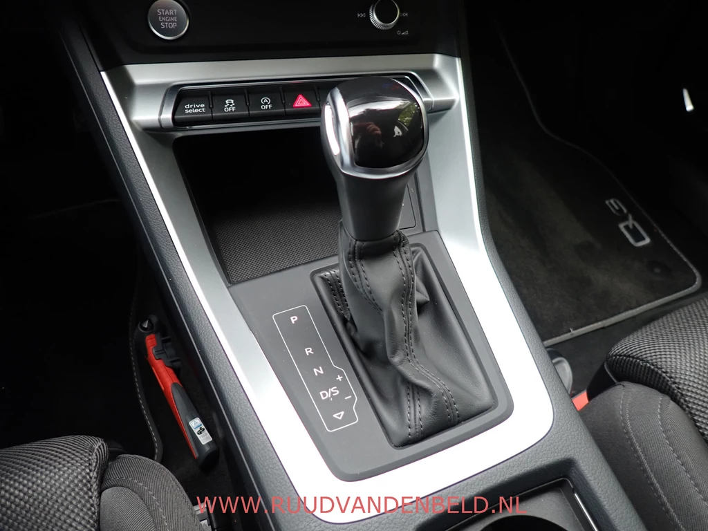Audi Q3 – foto 32