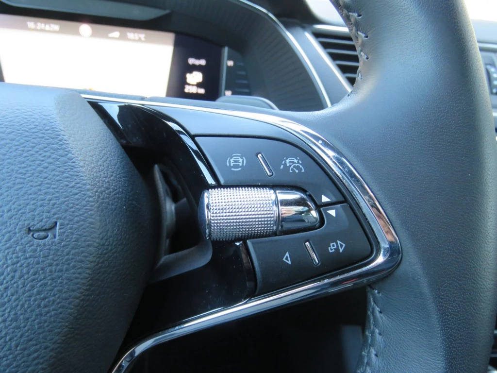 Škoda Superb – foto 53