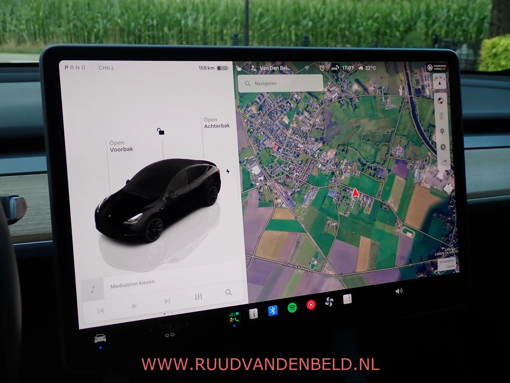 Tesla Model Y – foto 16
