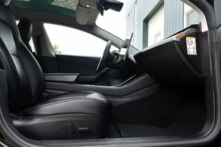 Tesla Model 3 – thumbnail 16