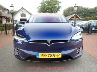 Tesla Model X – thumbnail 8
