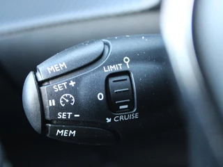 Peugeot 208 – thumbnail 21