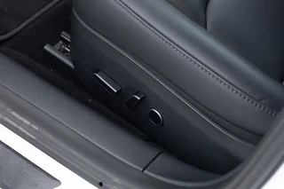 Tesla Model 3 – thumbnail 14