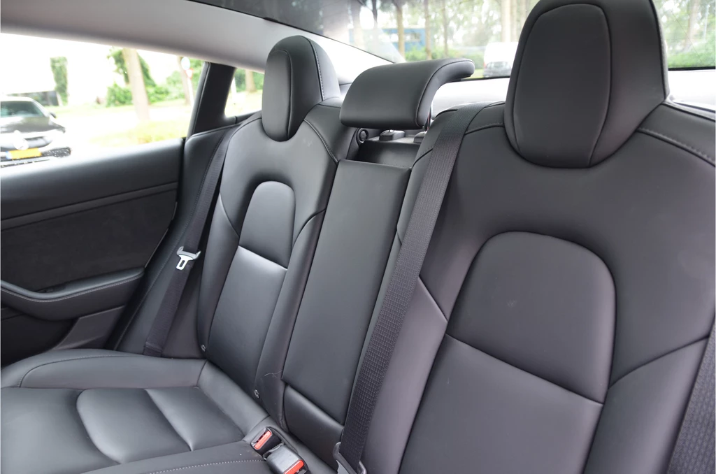 Tesla Model 3 – foto 13