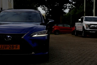 Lexus ES – thumbnail 19