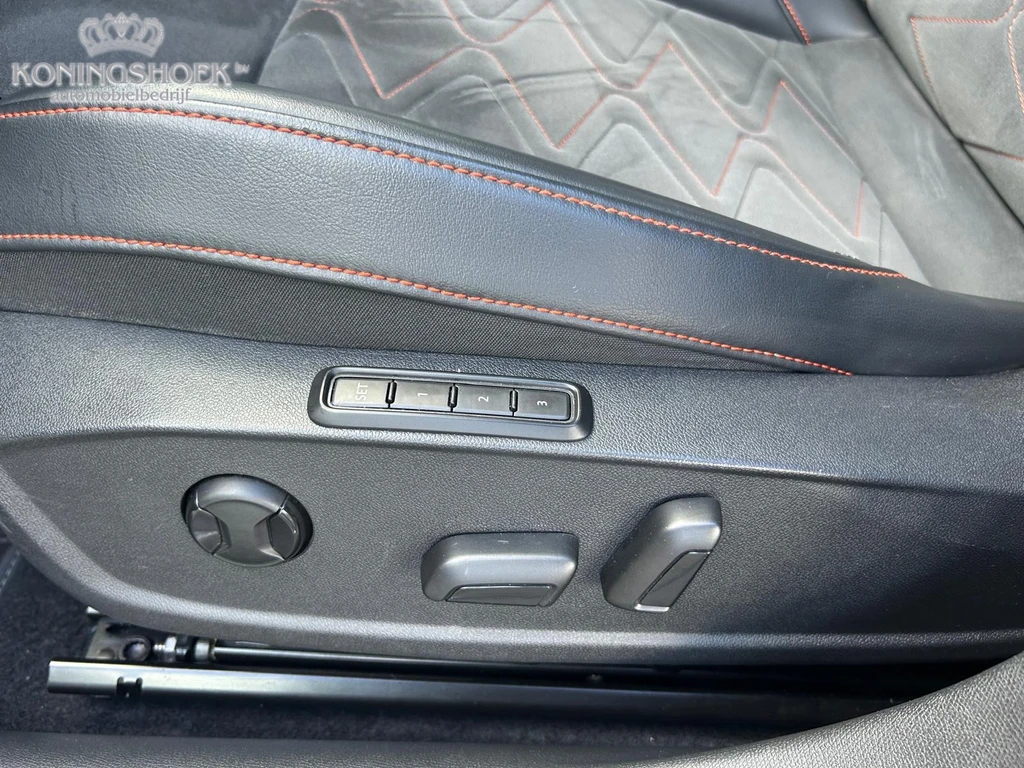 SEAT Leon – foto 15