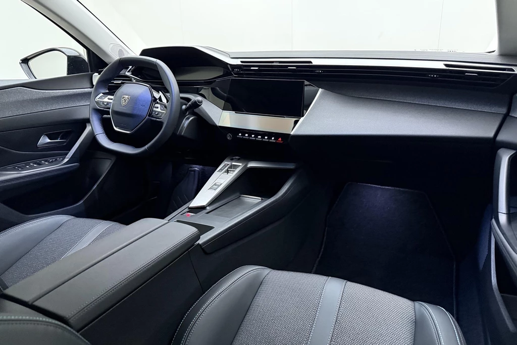 Peugeot 408 – foto 15