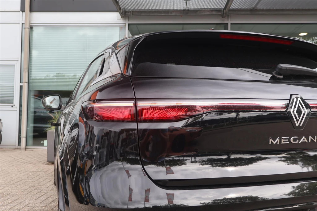 Renault Megane E-Tech – foto 21