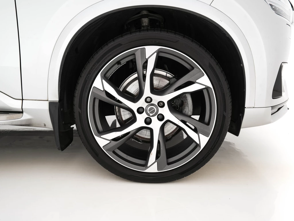 Volvo XC90 – foto 32