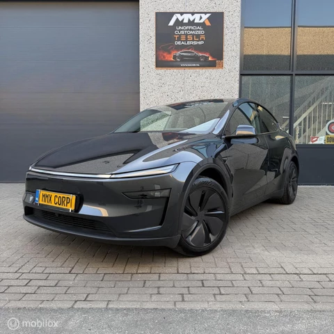 Model Y Juniper Long Range RWD + IAP