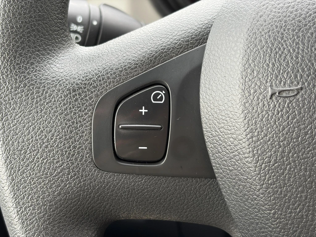 Nissan NV300 – foto 18