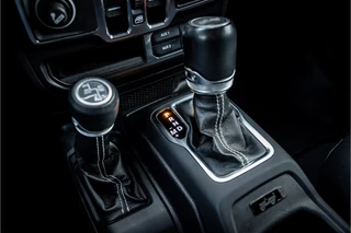 Jeep Wrangler – thumbnail 25