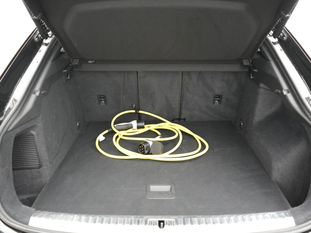 Audi Q3 – foto 42