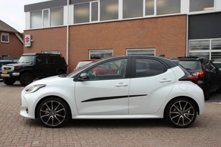 Toyota Yaris – thumbnail 2