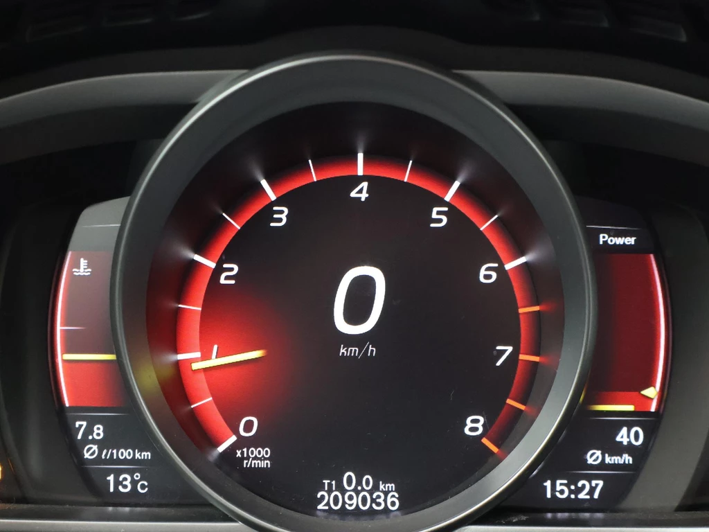 Volvo V40 – foto 13